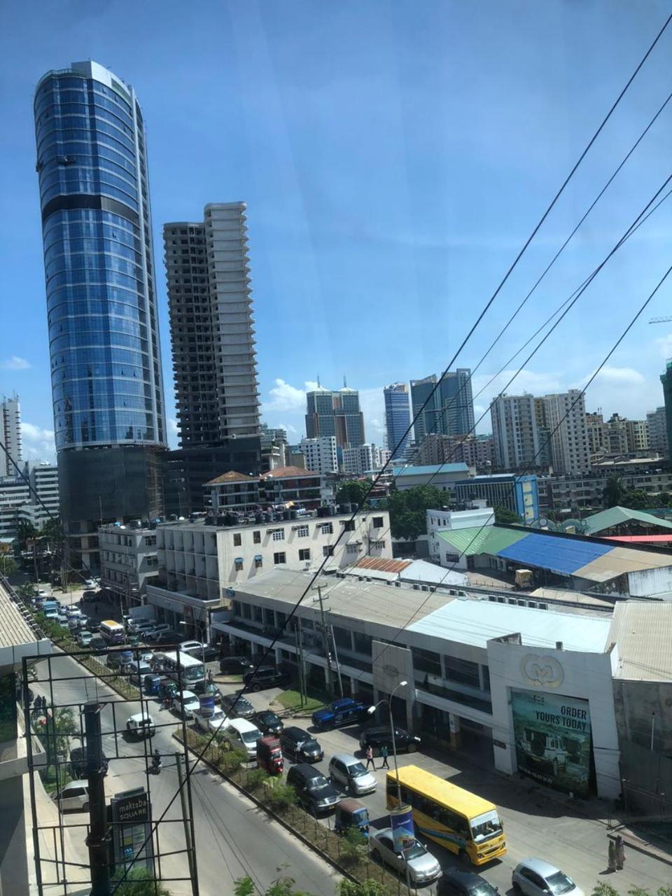 Hotel Raha Tower Dar es Salaam Exterior photo